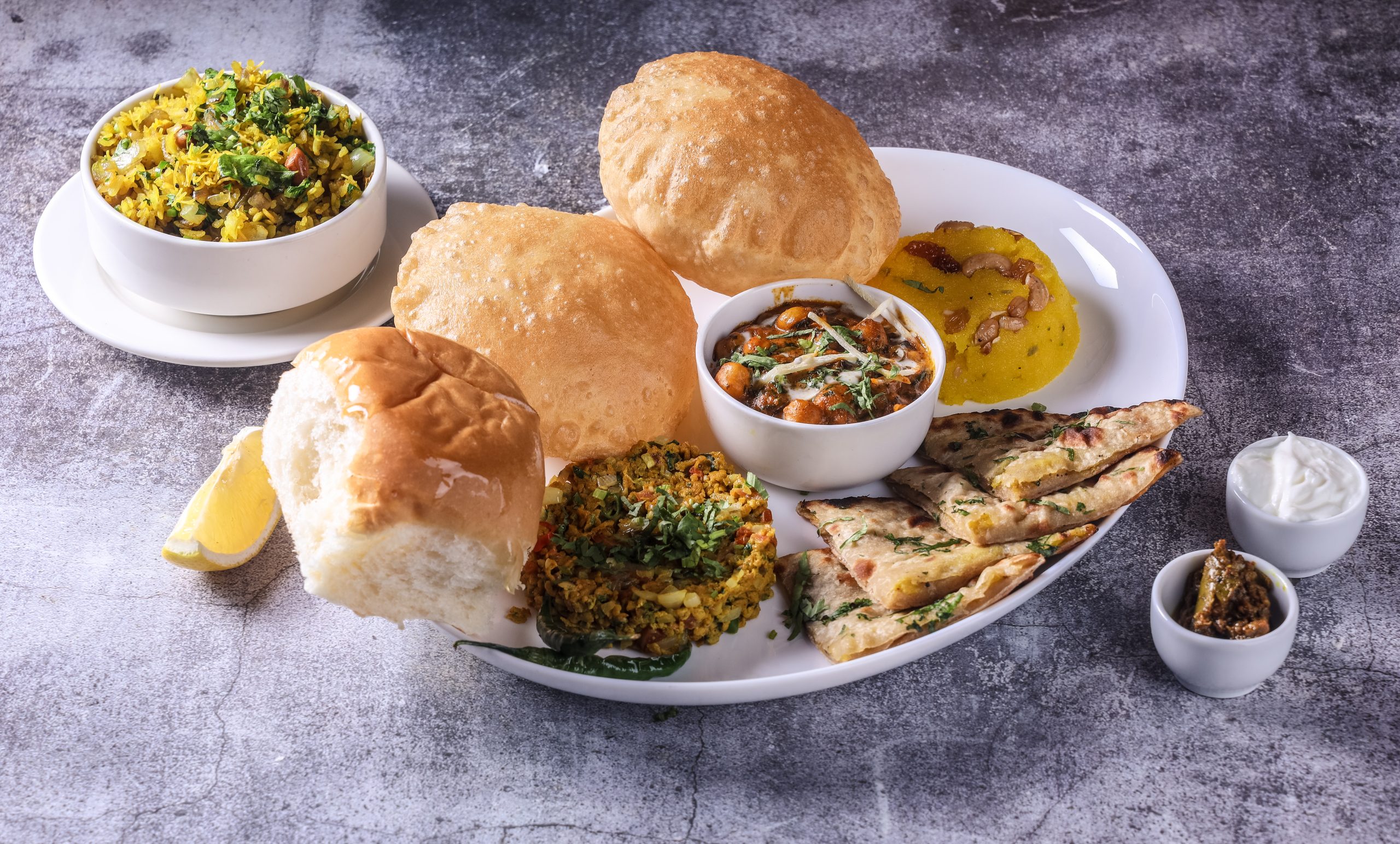 http://Indian%20breakfast%20tray
