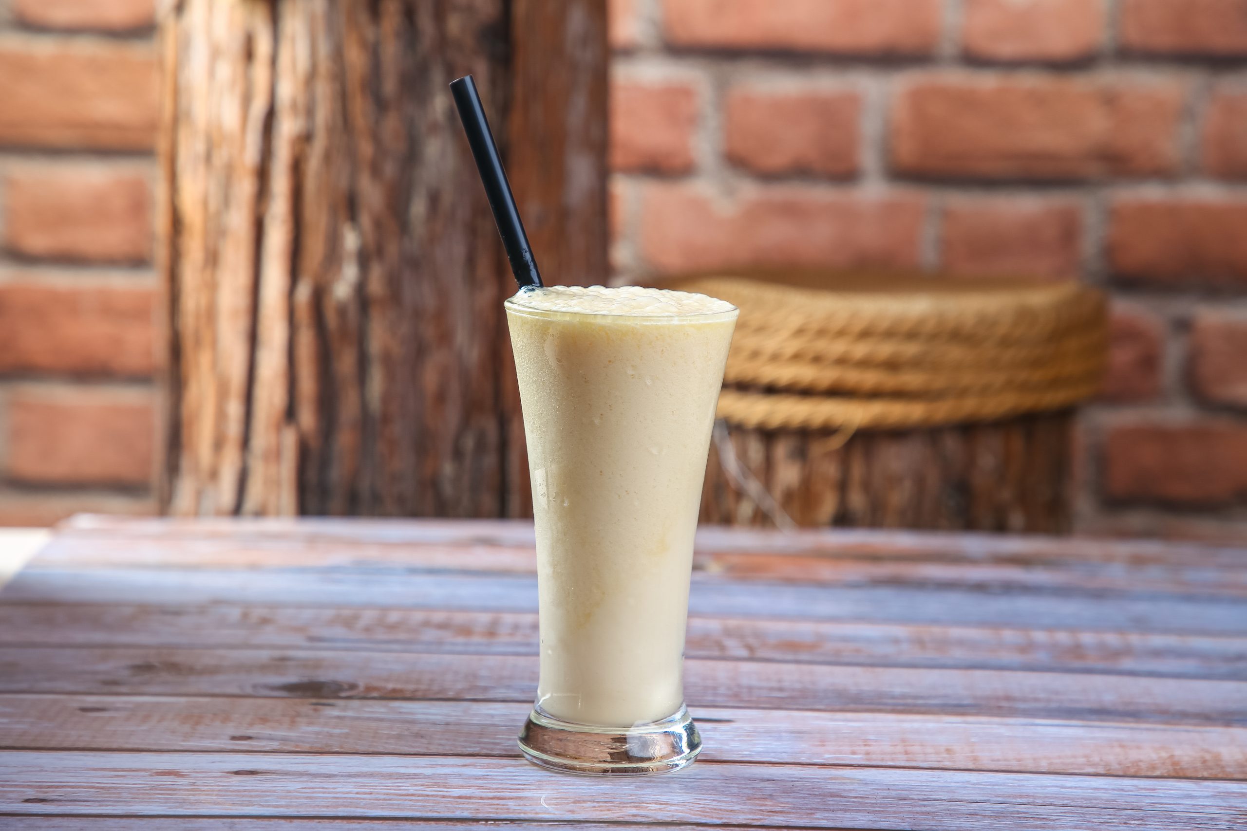 http://mango%20lassi